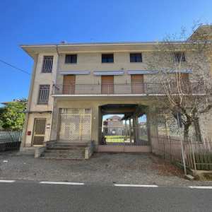 Casa con terreno Vigliano B.se