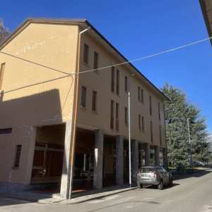 Alloggio tre vani + servizi Biella Pavignano
